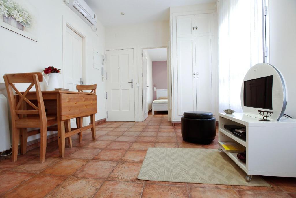 Apartamento Tirso De Molina Madrid Habitación foto